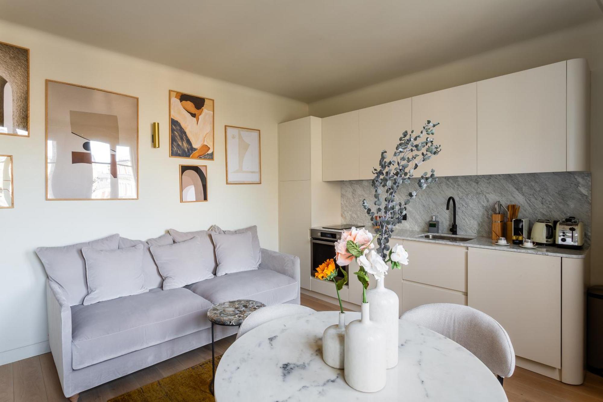 The Carla Suite Eiffel Tower View Paris Extérieur photo